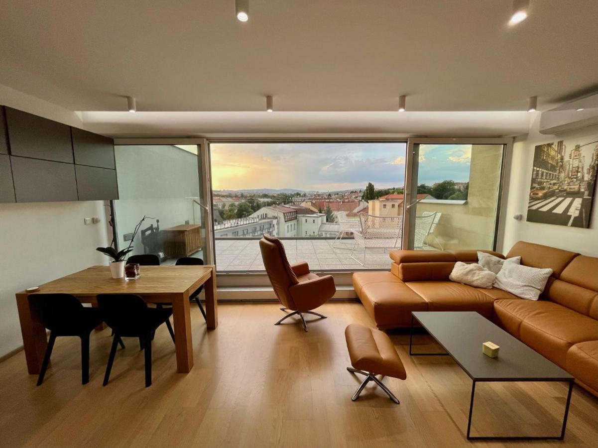 Brno City Center Apartment With Parking And A Big Terrace 外观 照片